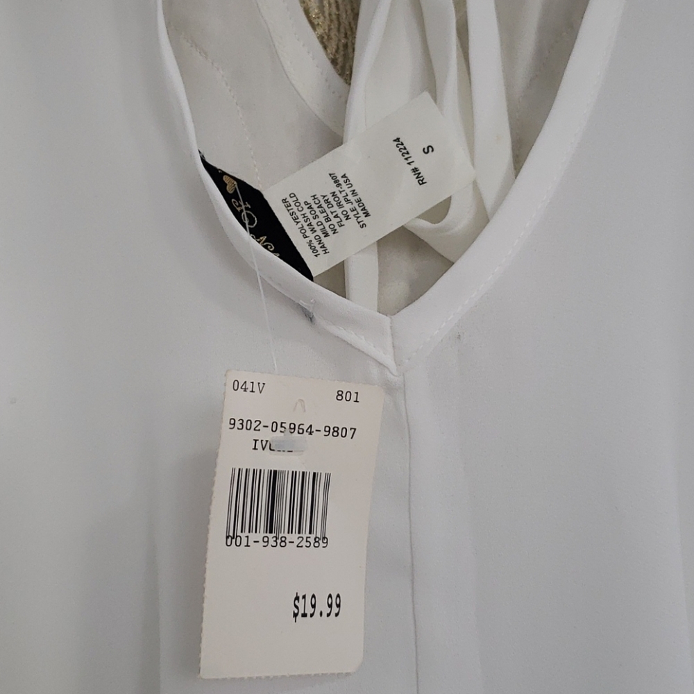 Shirt - Picture 3 of 3